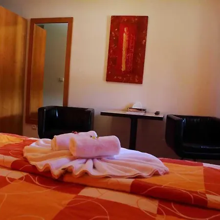 U Martina - Kocábka Hotel Rožmberk nad Vltavou